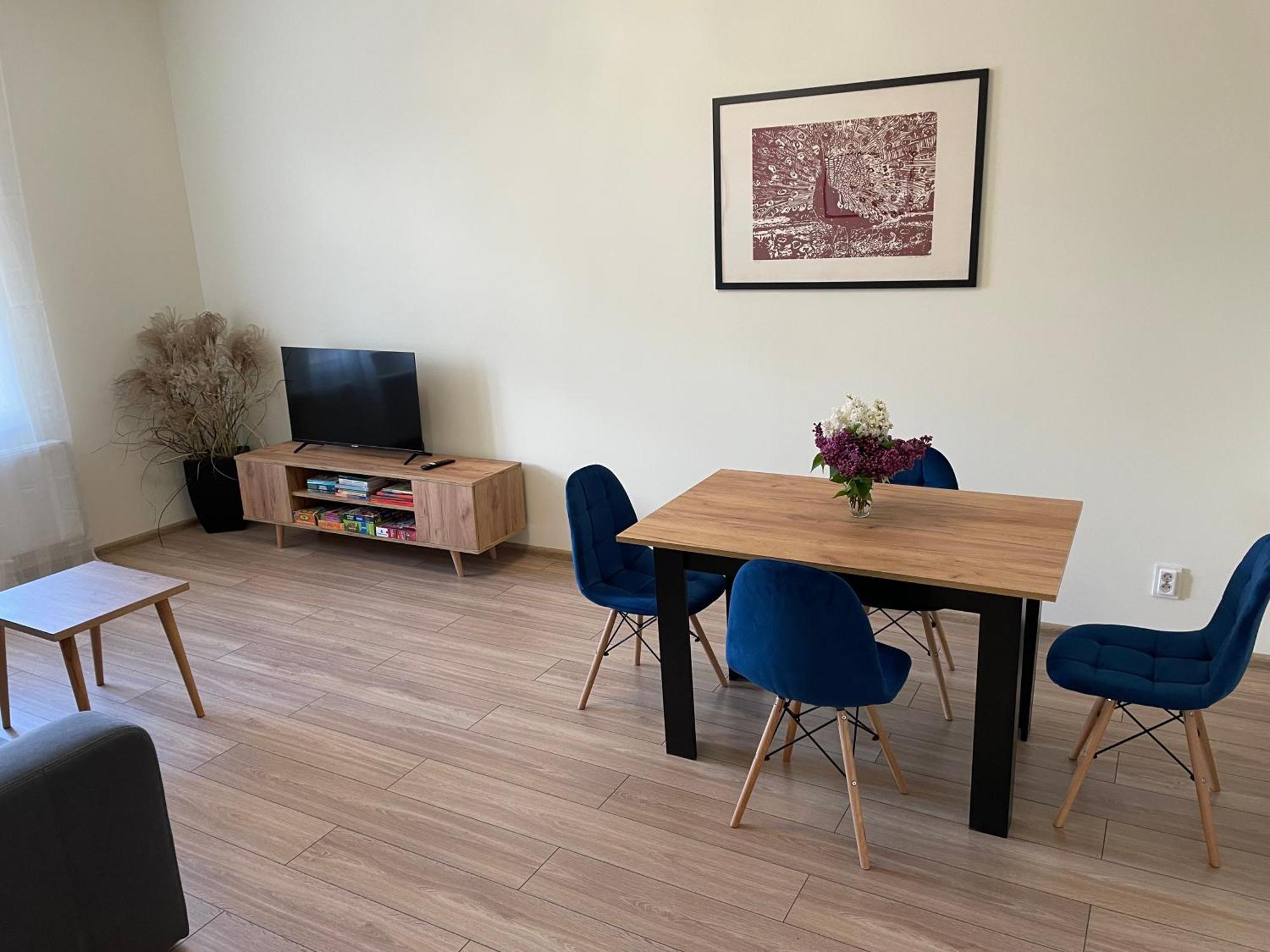 Apartamenty Przy Starym Miescie 쳉스토호바 외부 사진