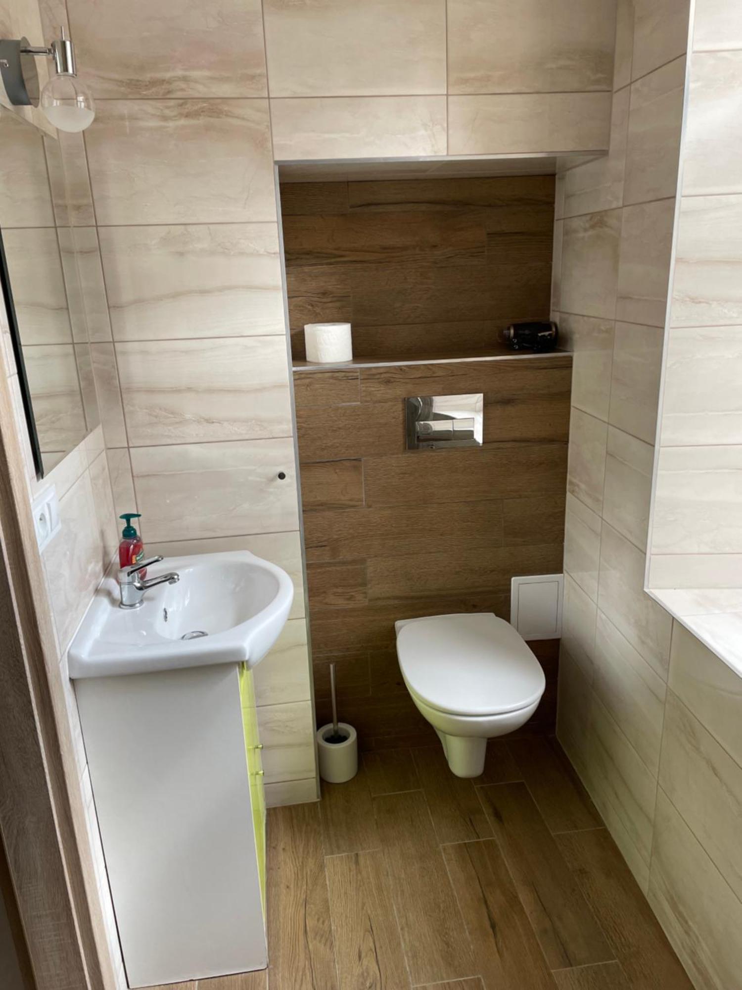 Apartamenty Przy Starym Miescie 쳉스토호바 외부 사진